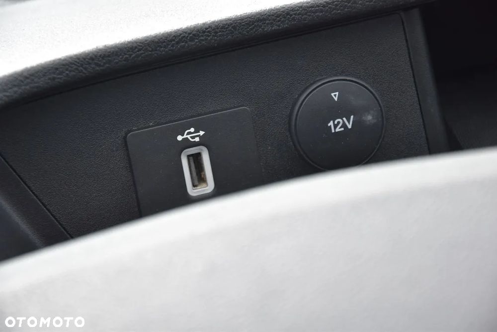 Ford TRANSIT CUSTOM 300 L2H1 - 28