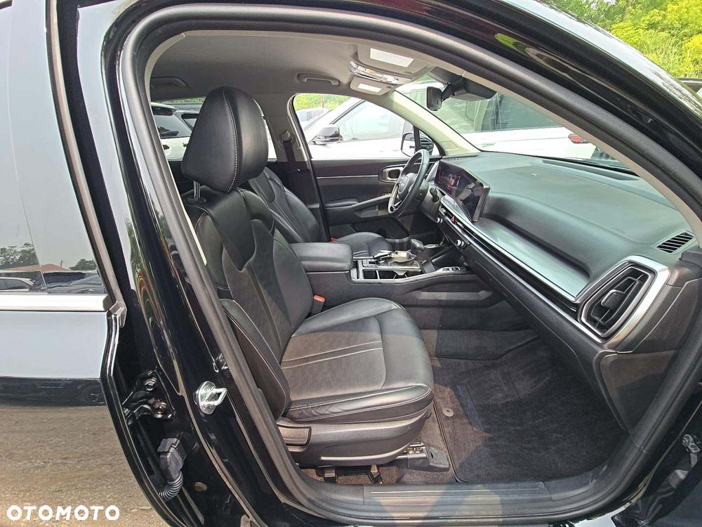Kia Sorento - 8