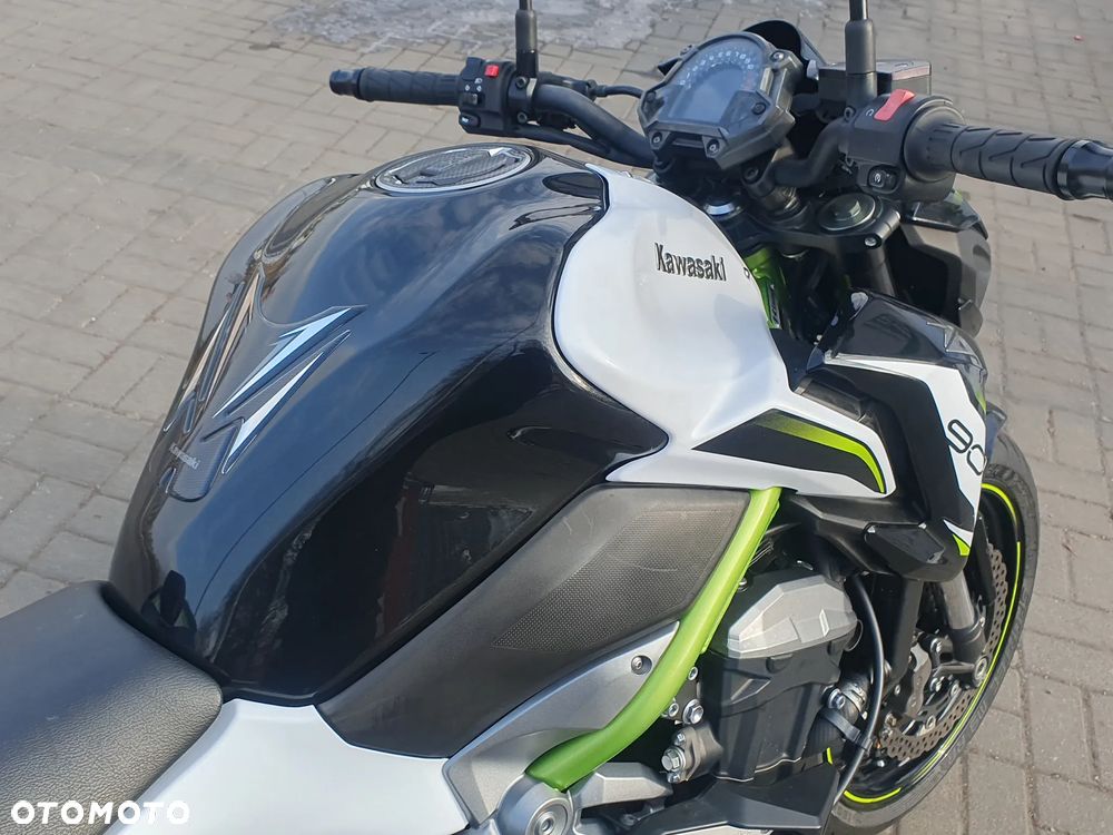 Kawasaki Z 900 - 20