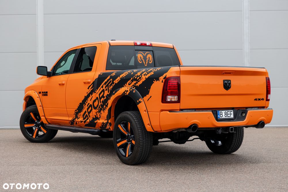 Dodge RAM 5.7 4x4 - 15