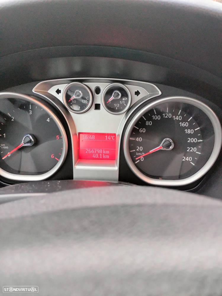 Ford Focus 1.6 TDCi Titanium - 18