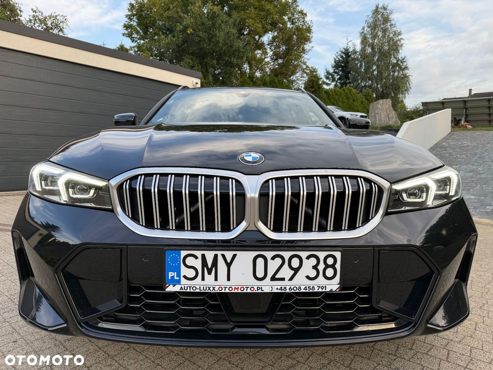 BMW Seria 3 330i xDrive M Sport - 10