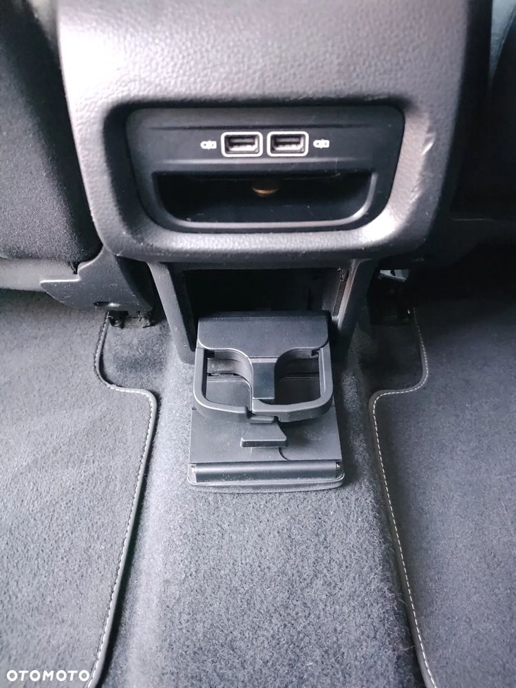 Volkswagen Sharan 2.0 TDI DSG (BlueMotion Technology) Comfortline - 18