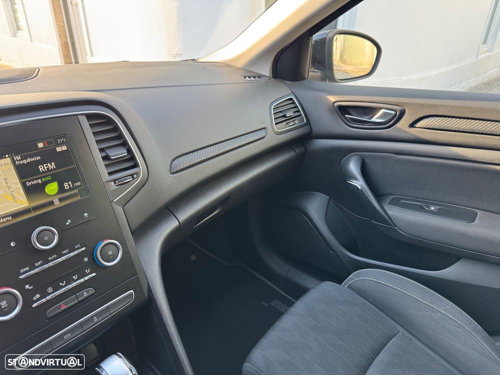 Renault Mégane Sport Tourer 1.3 TCe Limited EDC - 12
