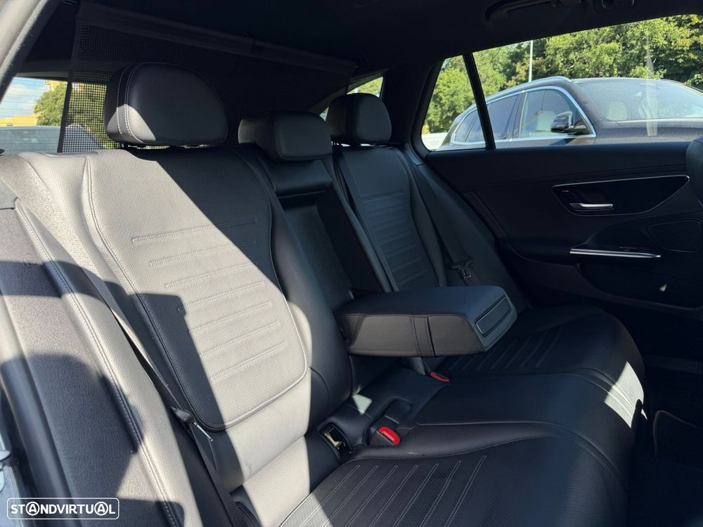 Mercedes-Benz C 300 e AMG Line - 23