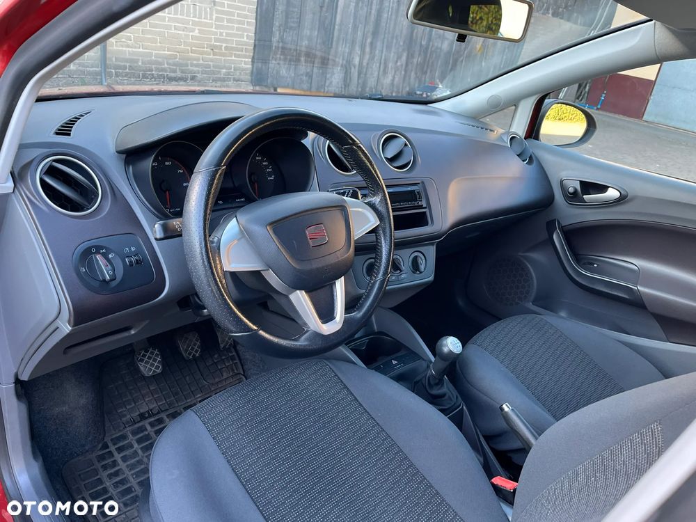 Seat Ibiza 1.4 16V Reference - 11