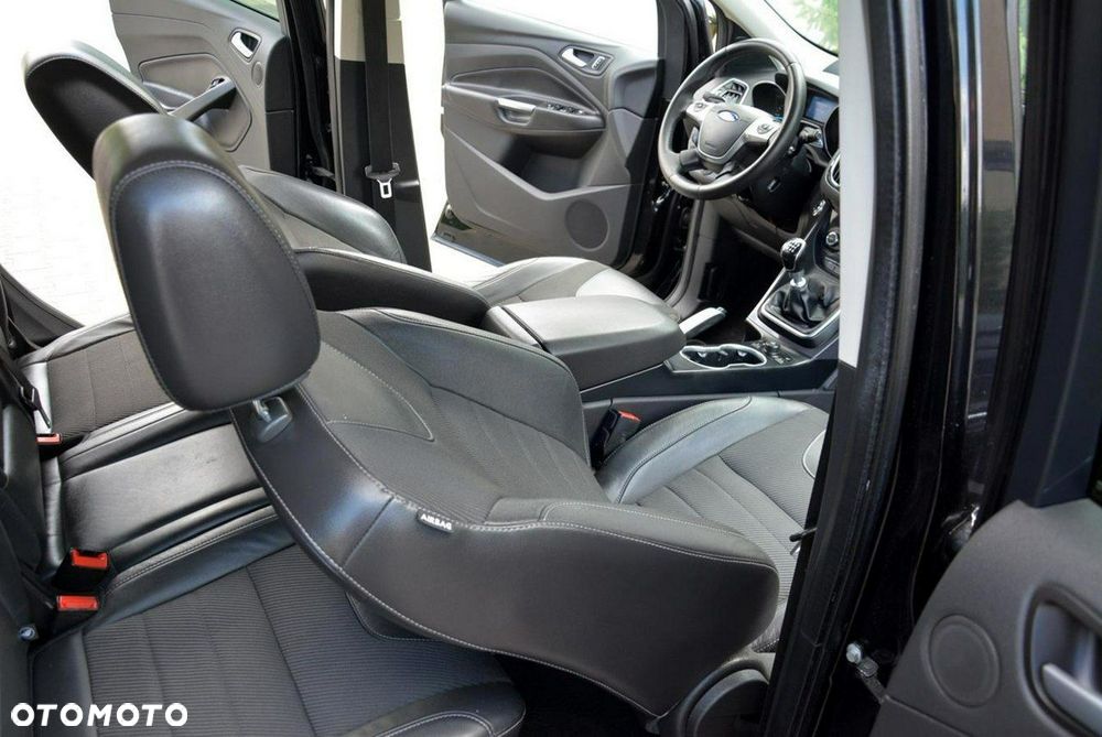 Ford Kuga 2.0 TDCi FWD Titanium - 17