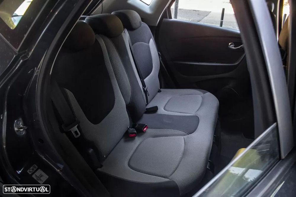Renault Captur 0.9 TCE Exclusive - 26