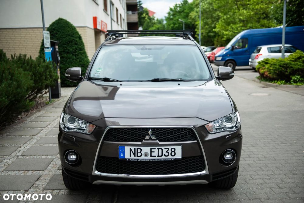 Mitsubishi Outlander 2.0 2WD Edition - 1
