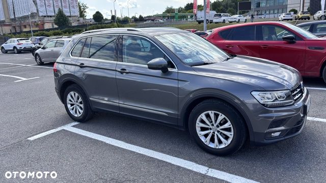 Volkswagen Tiguan - 2