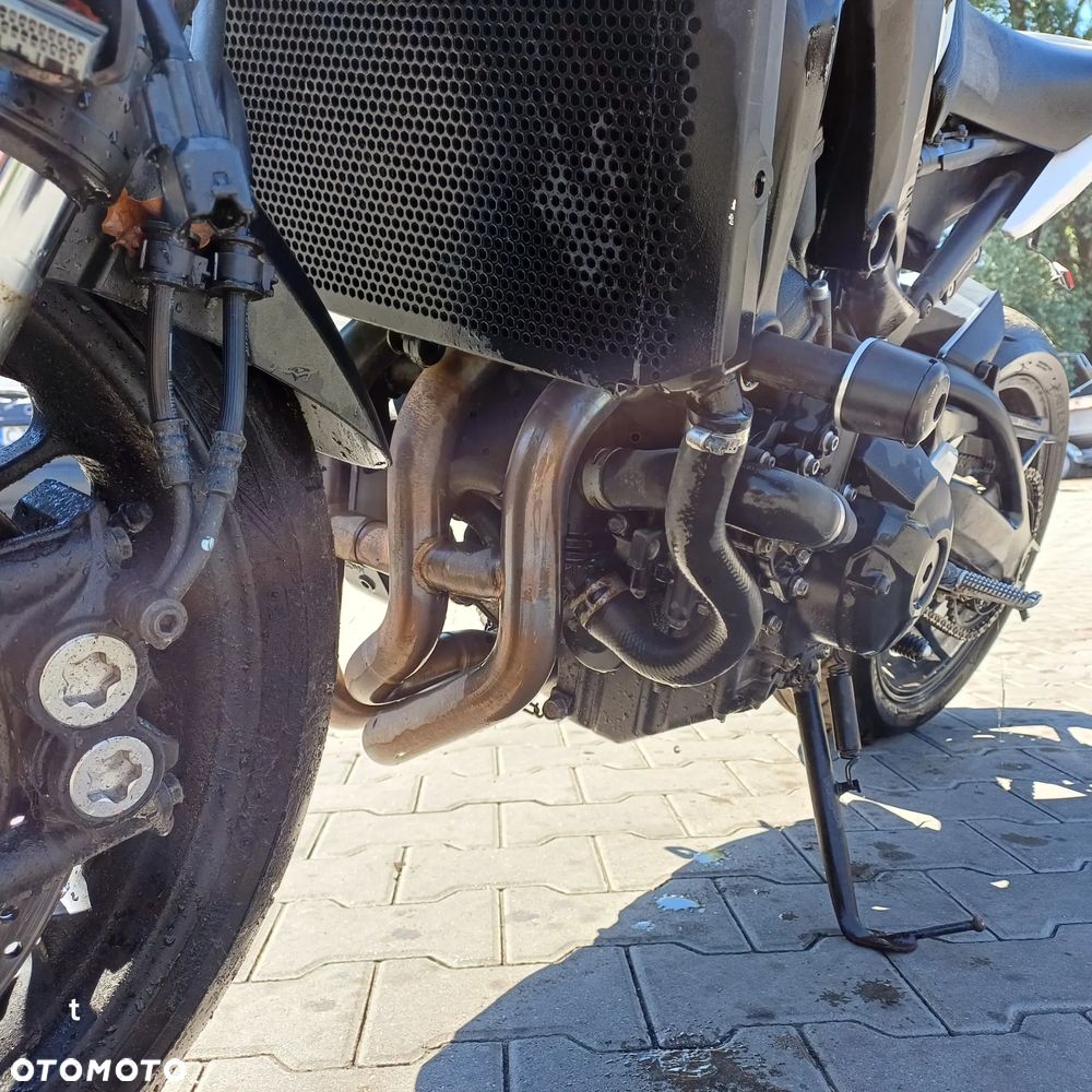 Yamaha MT - 9