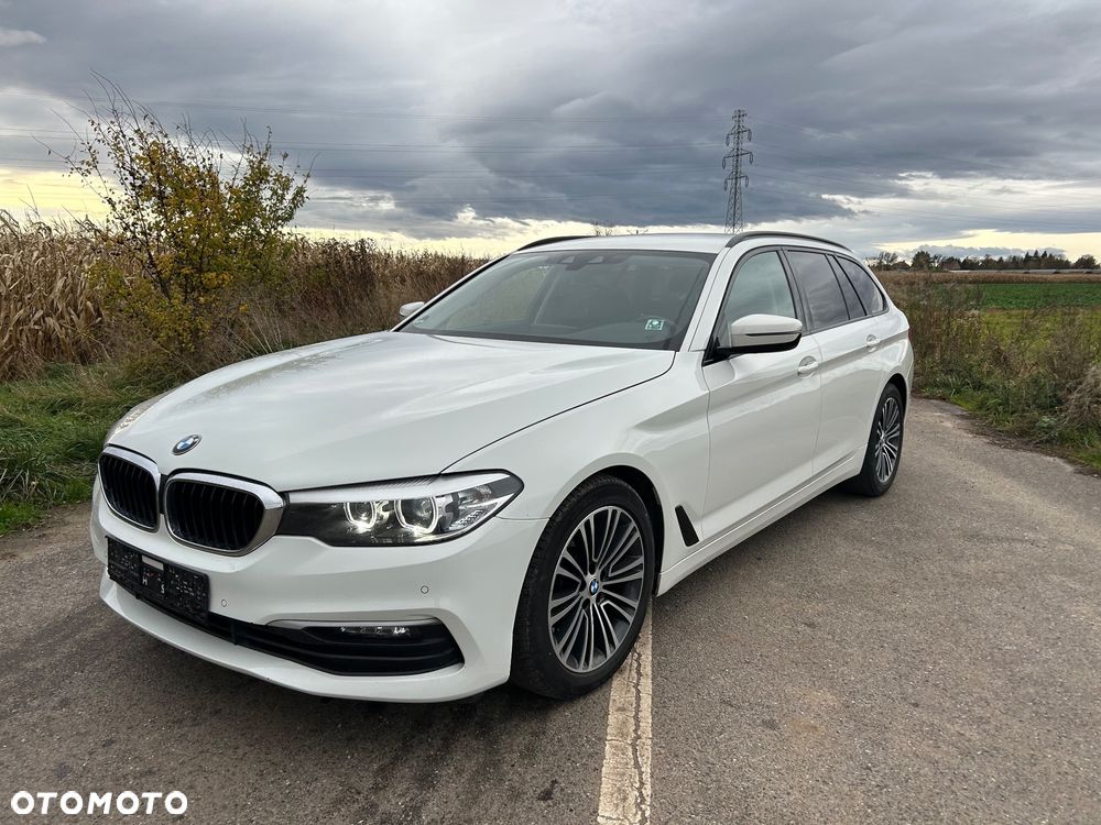 BMW Seria 5 520d Sport Line - 6