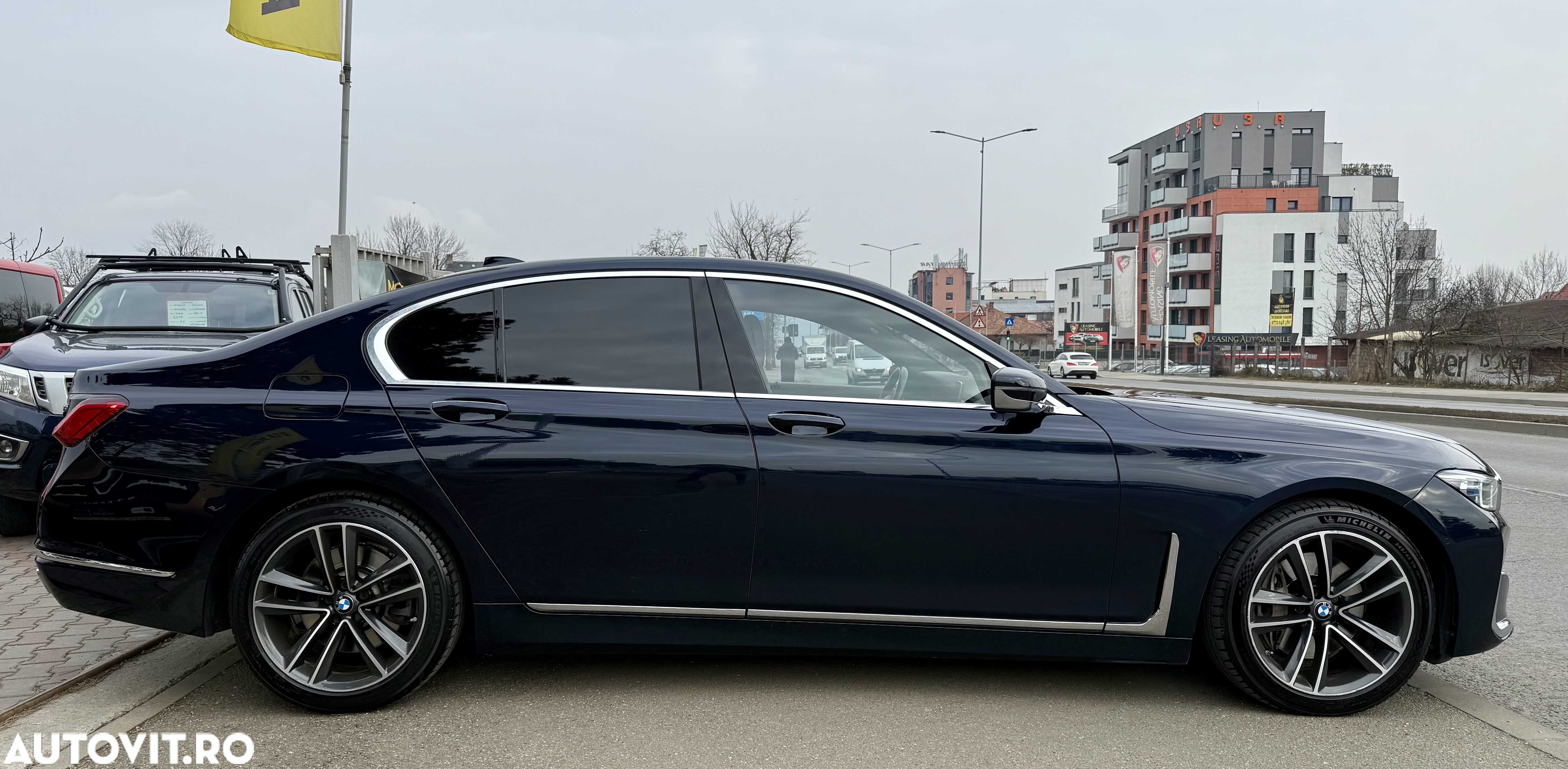 BMW Seria 7 730d xDrive - 12