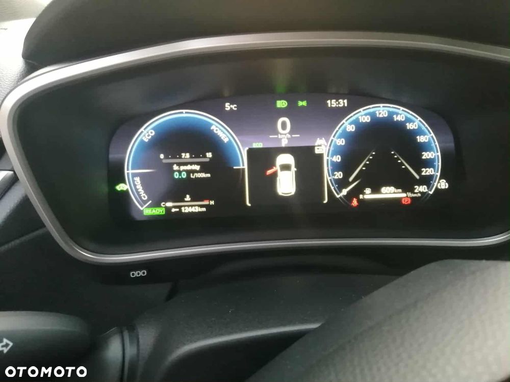 Toyota Corolla Cross 2.0 Hybrid Style AWD - 22