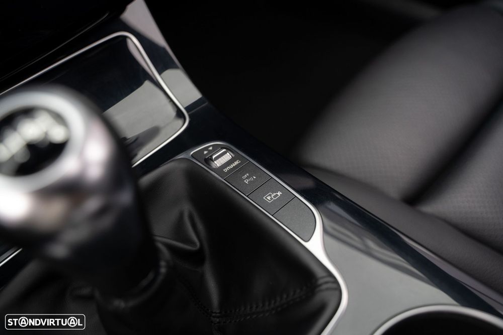 Mercedes-Benz C 200 d AMG Line - 53
