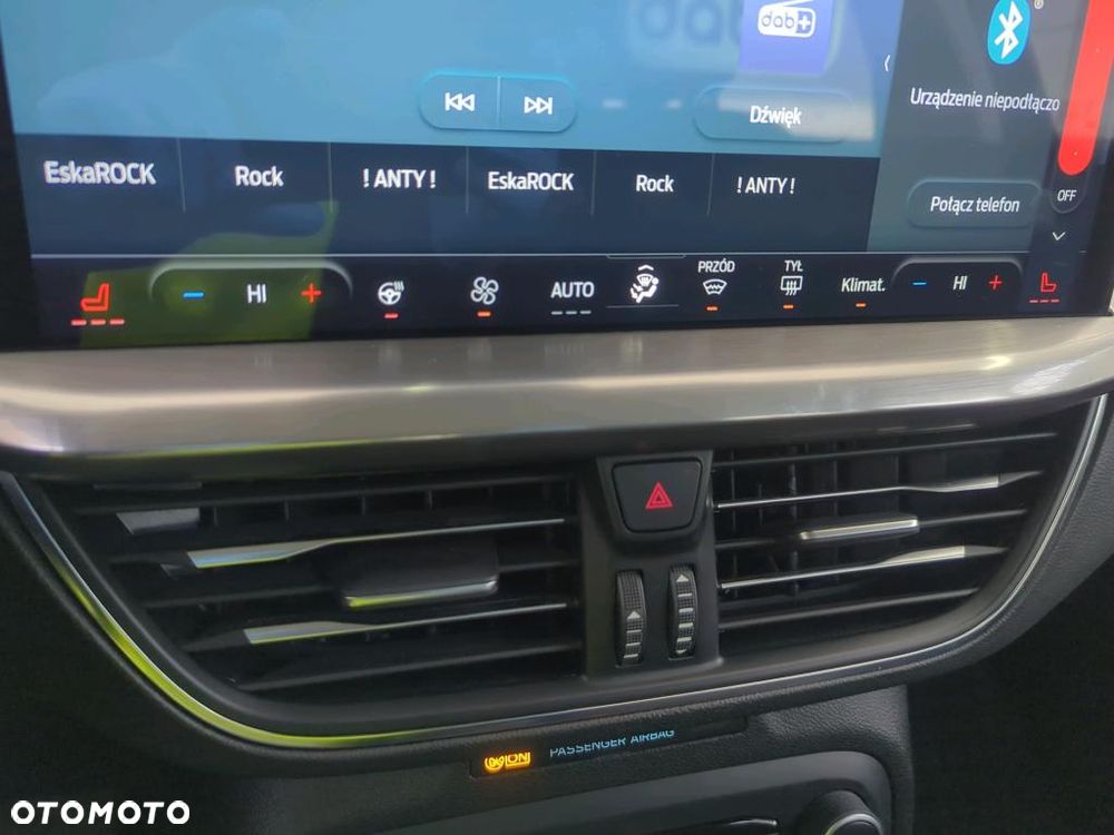 Ford Focus 1.0 EcoBoost Titanium - 11