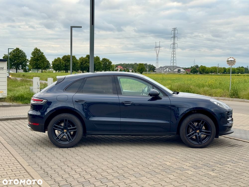 Porsche Macan Standard - 4
