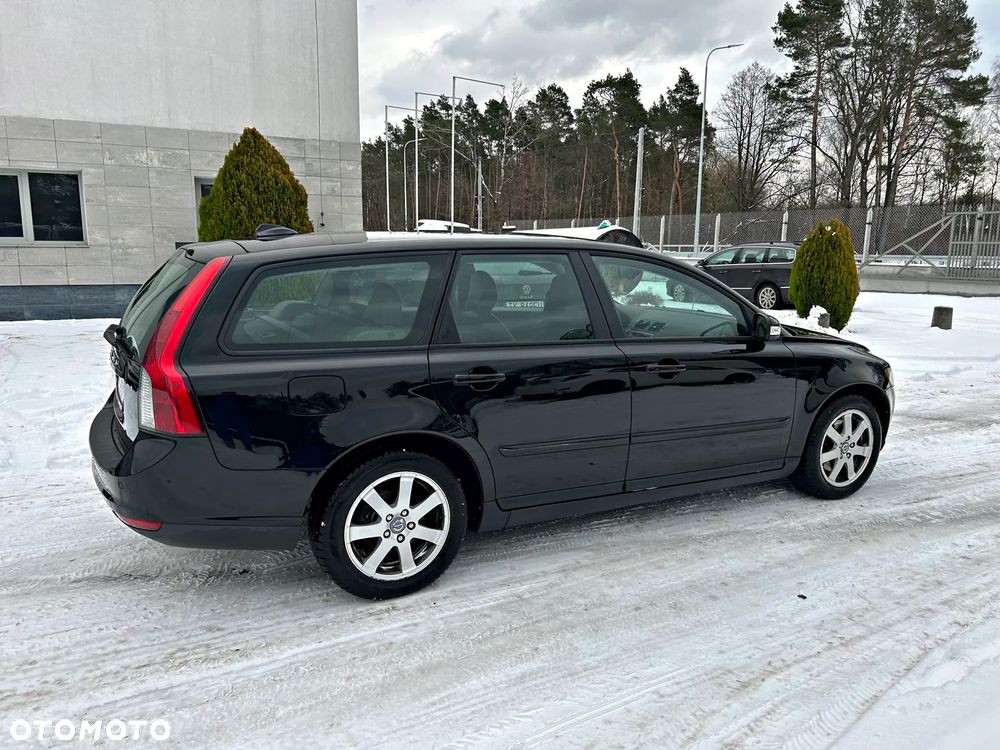 Volvo V50 2.4 Momentum - 5