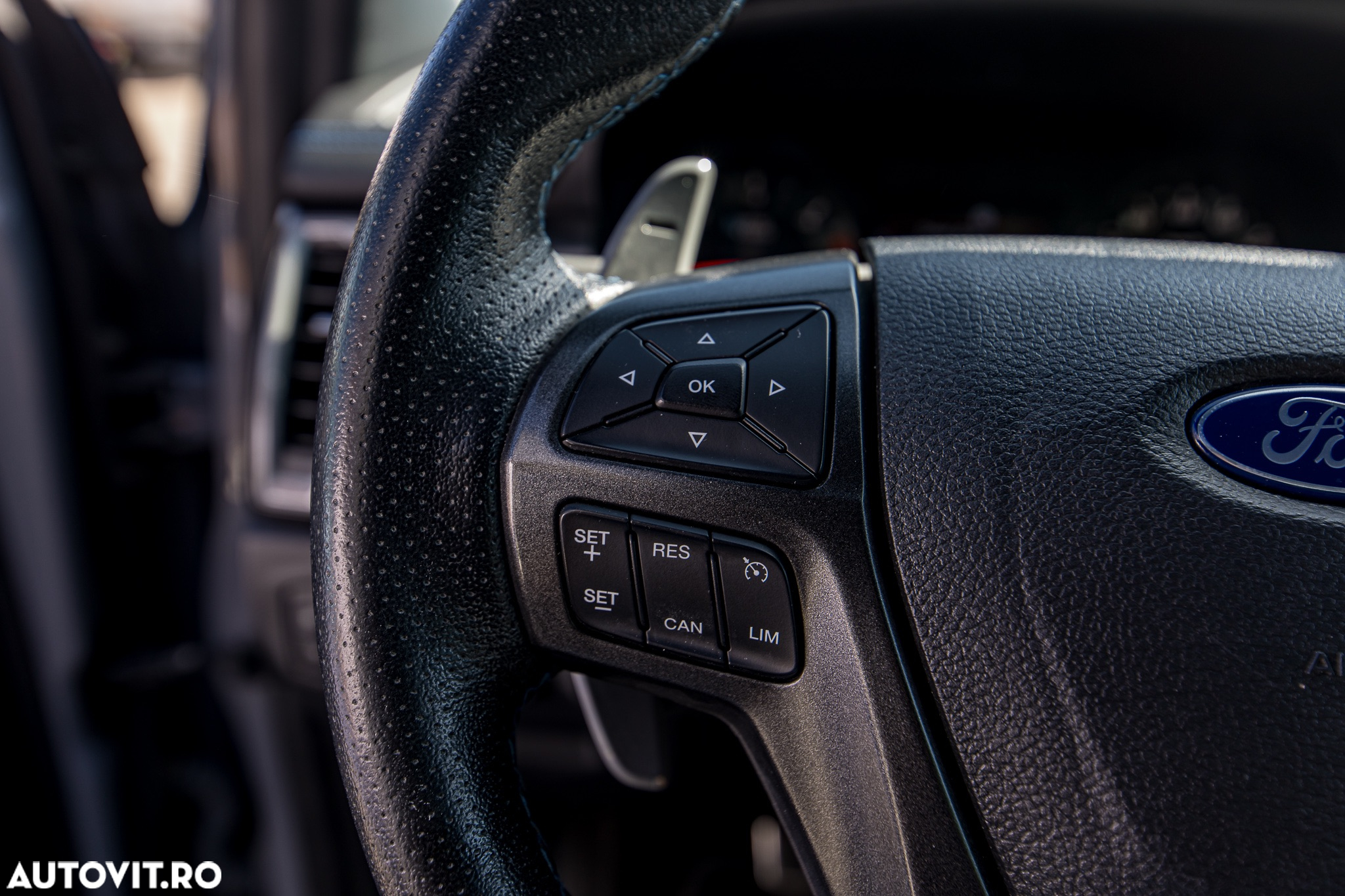 Ford Raptor - 18