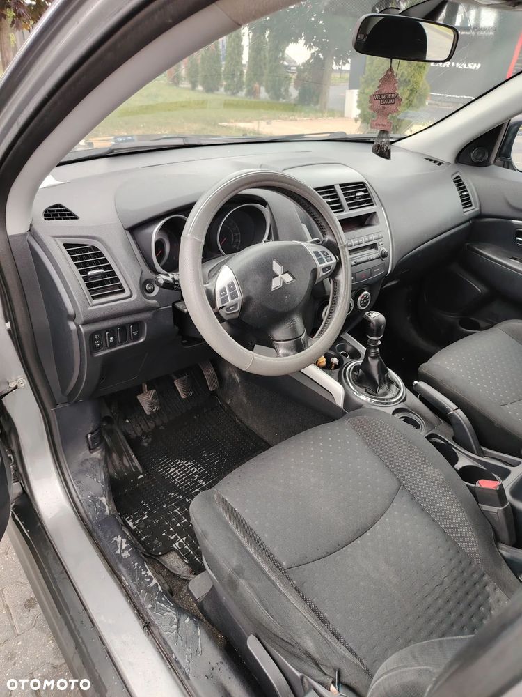 Mitsubishi ASX - 7