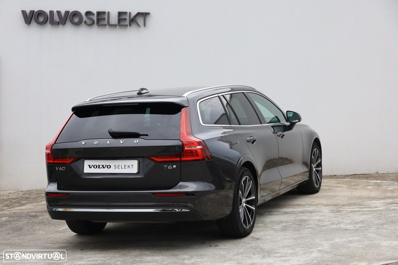 Volvo V60 2.0 T6 AWD TE Core - 24