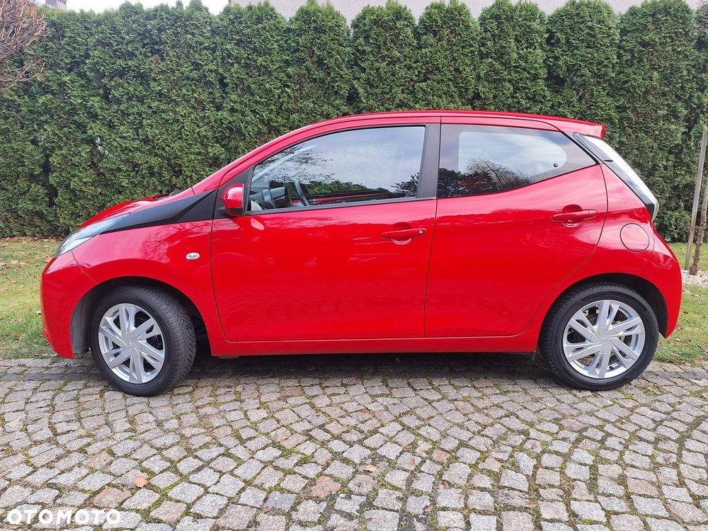 Toyota Aygo x-play touch - 5