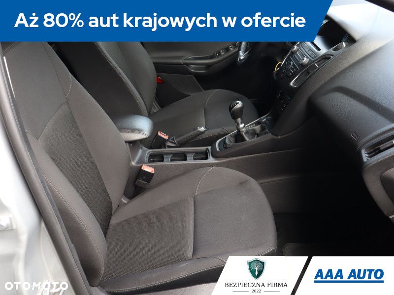 Ford Focus - 10