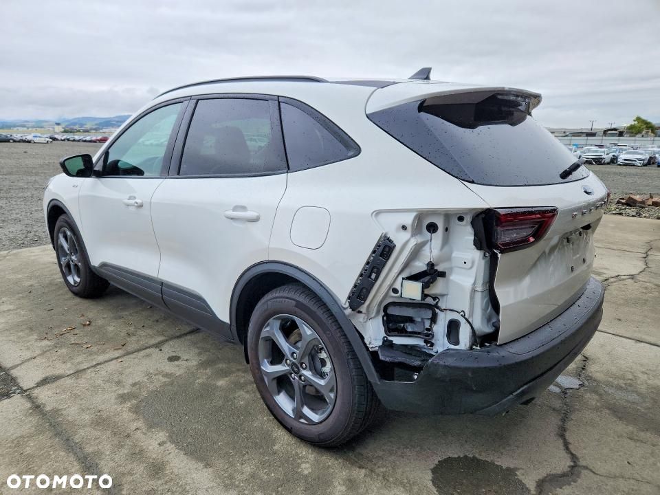 Ford Escape - 2