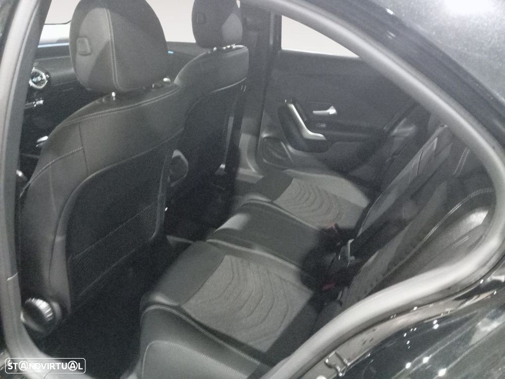 Mercedes-Benz A 180 Limousine d - 14
