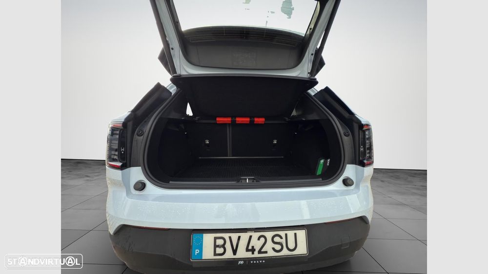 Volvo EX30 69 kWh Single Motor Extended Range Plus - 18