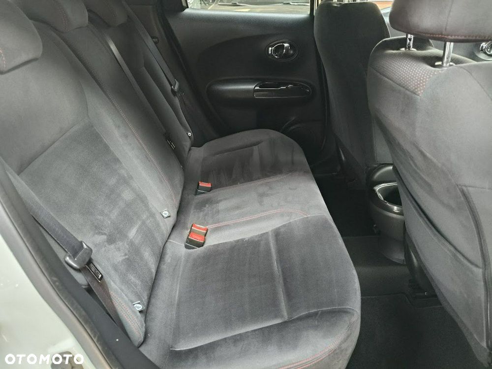 Nissan Juke 1.6 DIG-T Nismo RS 4WD Xtronic EU6 - 16