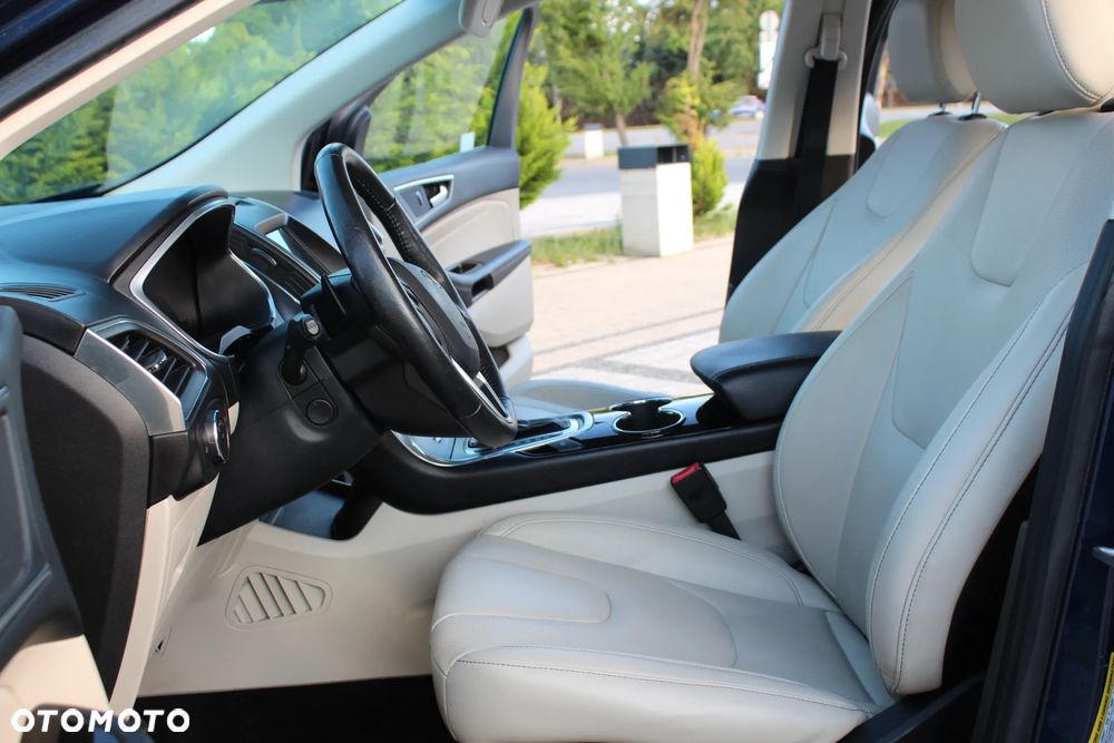Ford Edge 2.0 EcoBlue Bi-Turbo 4x4 ST-LINE - 37