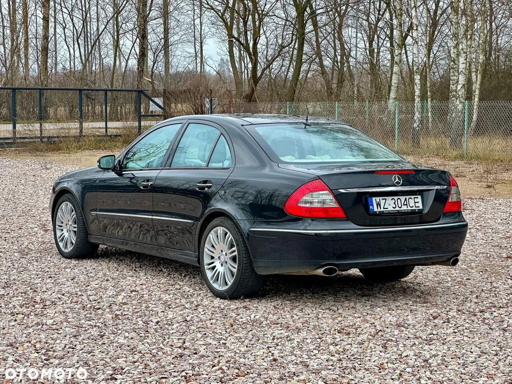 Mercedes-Benz Klasa E 500 4Matic Automatik Avantgarde - 7