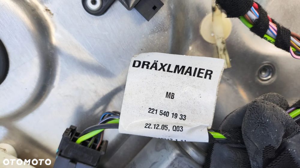 BLACHA PODNOŚNIK WIĄZKA ZAMEK DOCIĄG KEYLESS GO DRZWI PRAWY TYŁ MERCEDES S-KLASA W221 LONG - 4