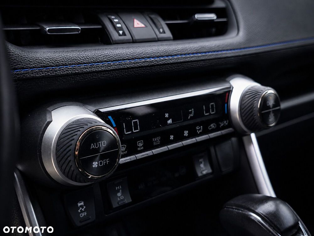Toyota RAV4 2.5 Hybrid Selection 4x4 - 23