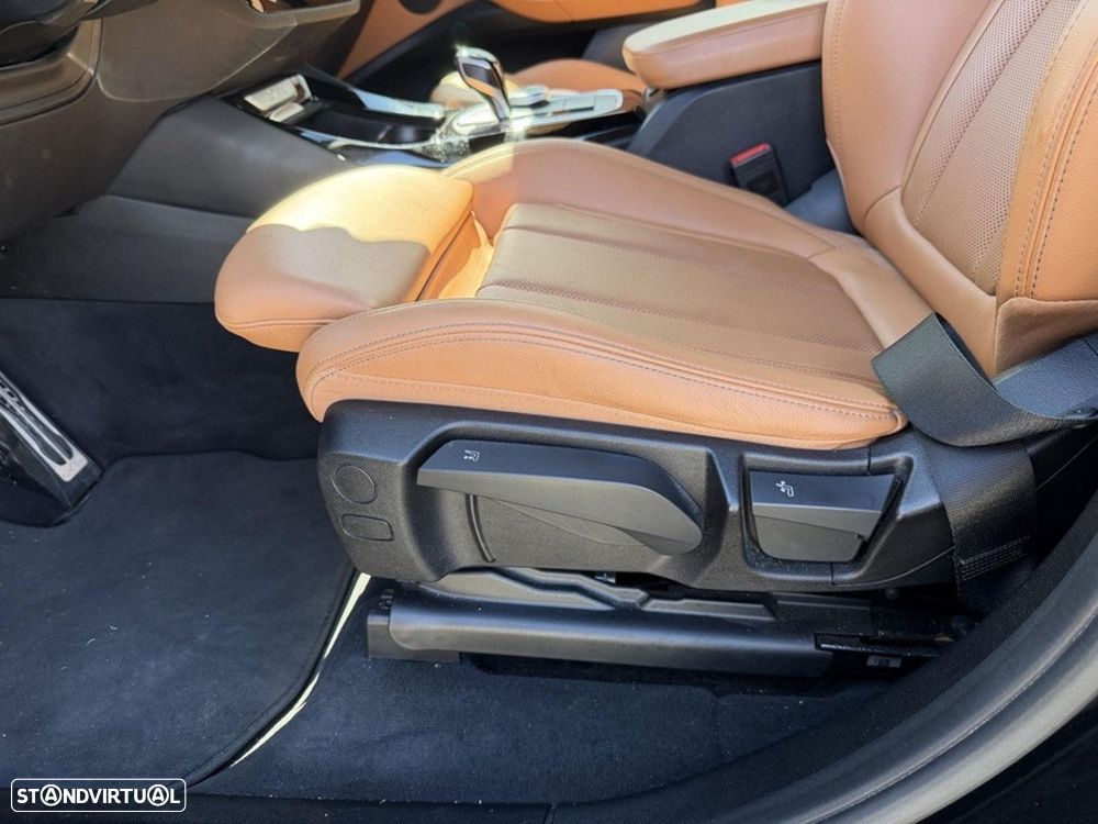 BMW X3 30 e xDrive Pack M — fotografia 14