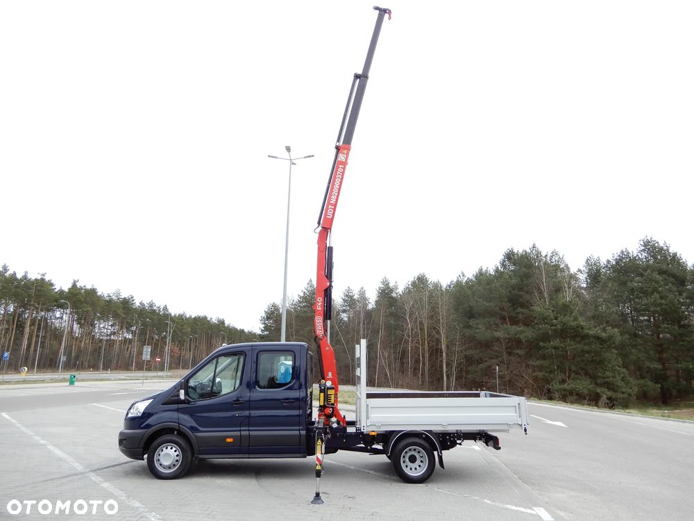 Iveco DAILY 170 KM Wersja TREND Doka Brygadowy Dubel Podwójna Kabina Bliźniak HDS FASSI F40B.0.22 Udźwig 995 Kg Zasięg 6.30 Cm 7-Mio Os.+2120 Kg Ładowność Serwis Do Końca 60 Tys Przeb Stan Jak Nowy - 4