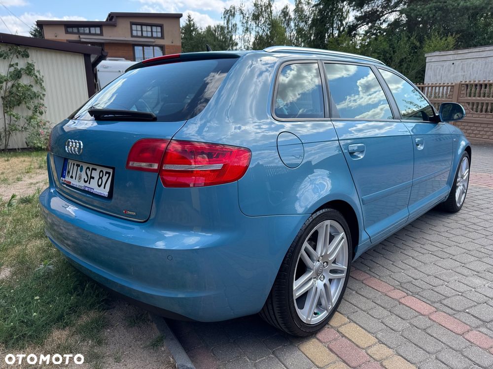 Audi A3 Sportback 2.0 TDI DPF S line Sportpaket - 11