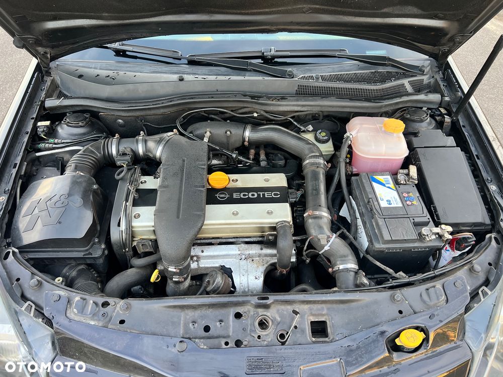 Opel Astra 2.0 T Sport - 18