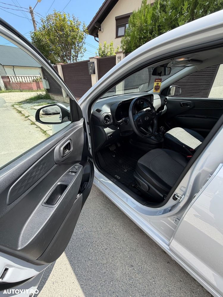 HYUNDAI i10 2023 — imagine 9
