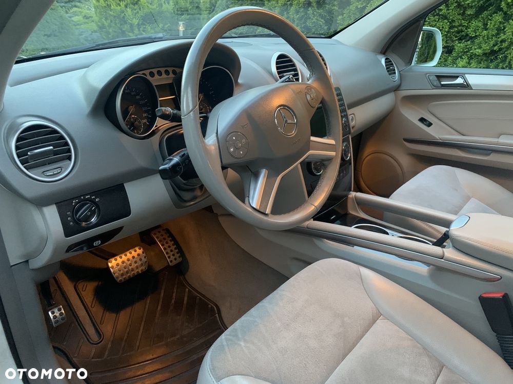 Mercedes-Benz ML 350 BlueTEC 4Matic 7G-TRONIC DPF - 35