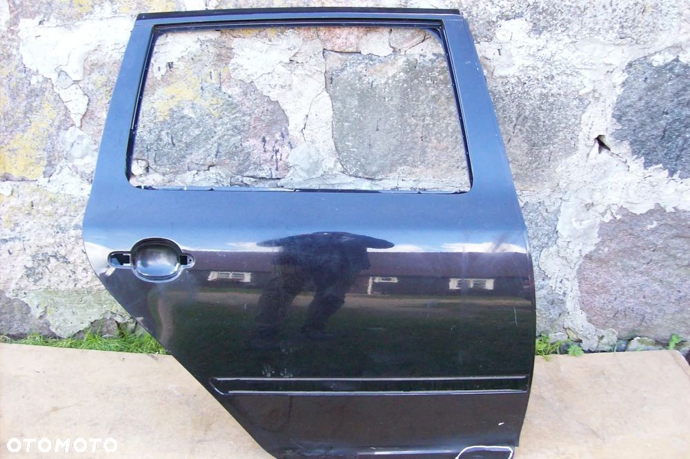 drzwi tylne prawe skoda ovtawia ii kombi - 1
