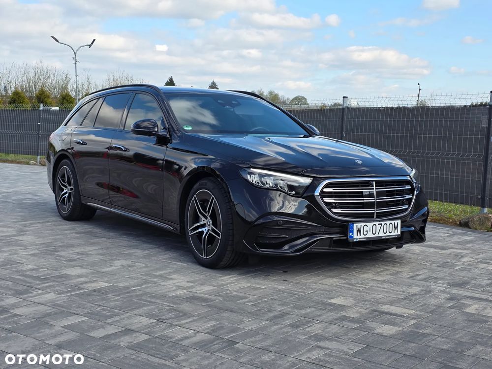 Mercedes-Benz Klasa E 220 d 9G-TRONIC AMG Line NIGHT Edition - 3