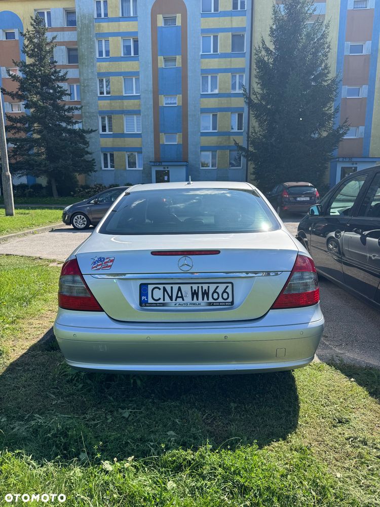 Mercedes-Benz Klasa E 220 CDI Automatik Classic - 4