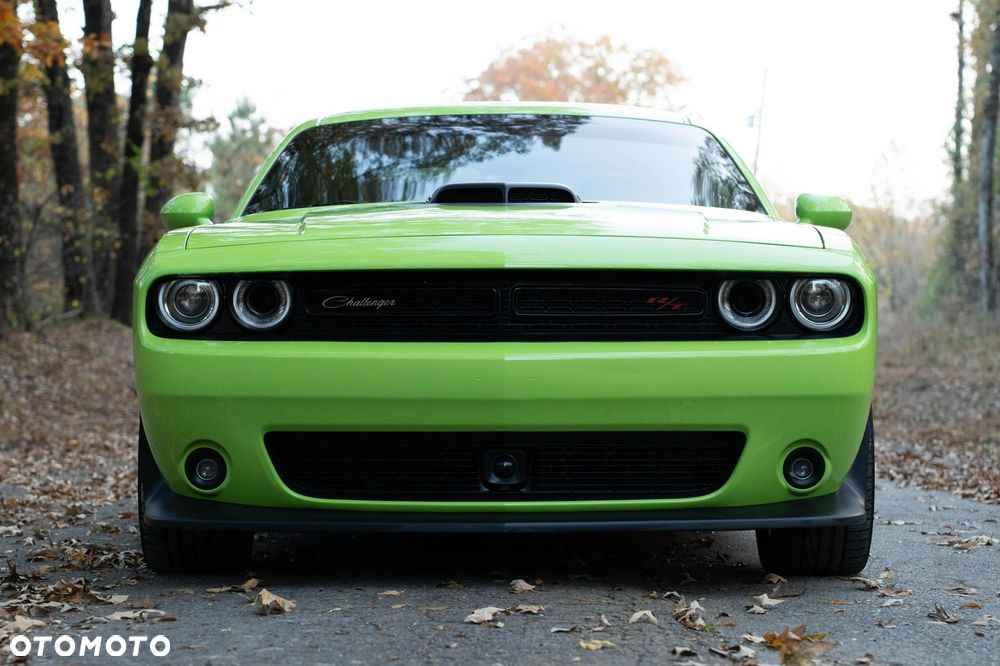 Dodge Challenger 5.7 R/T - 2