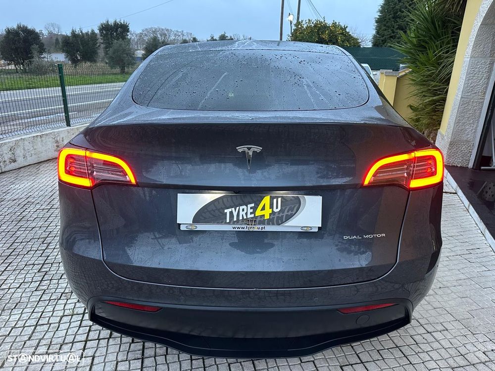 Tesla Model Y Long Range Tração Integral - 12