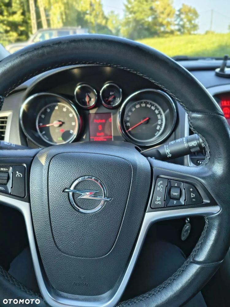 Opel Astra 1.4 T Sport - 9