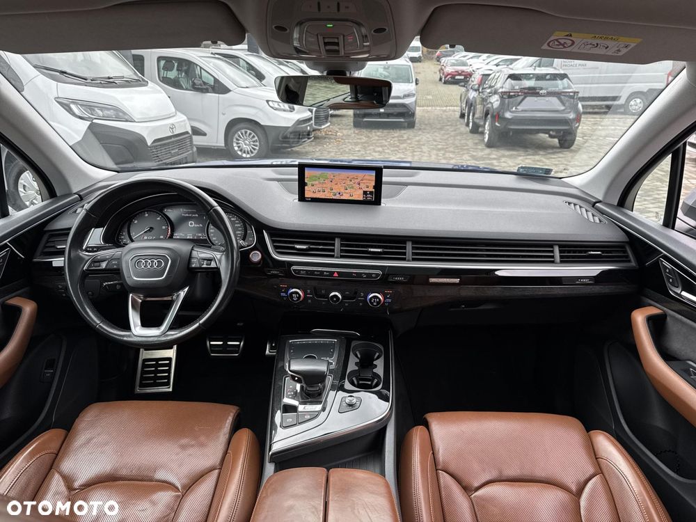 Audi SQ7 - 11