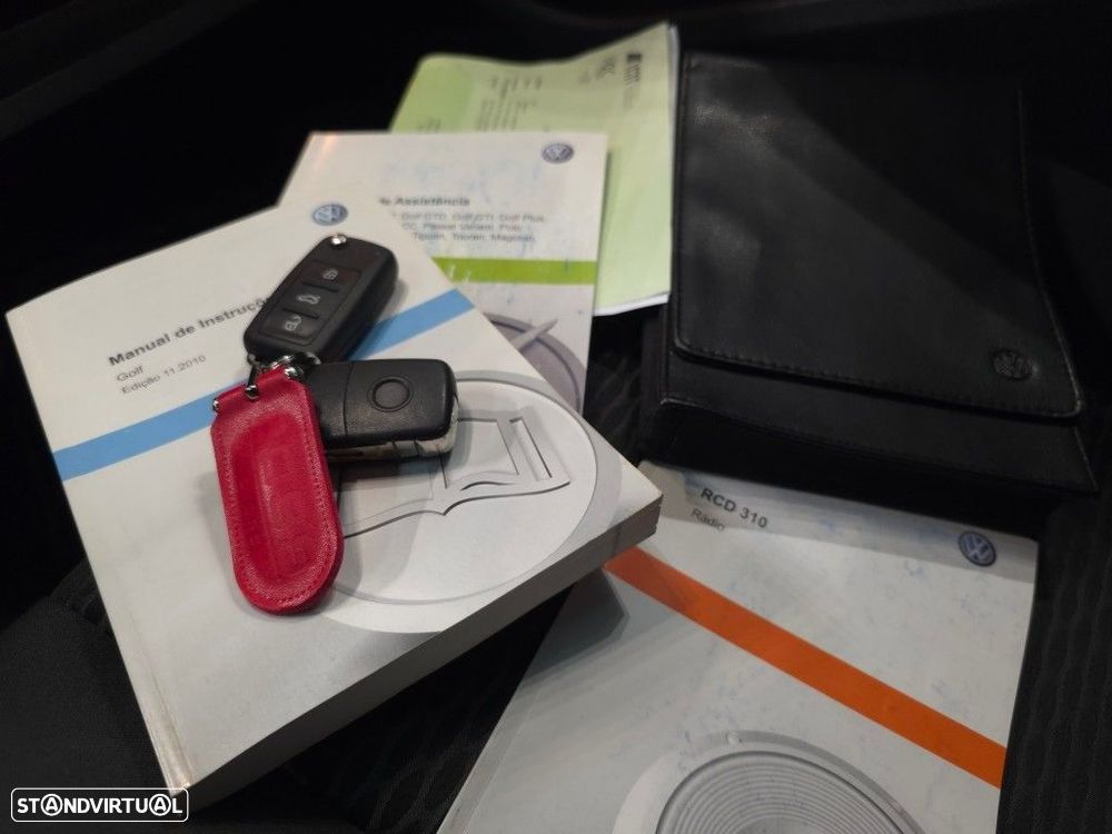 VW Golf 1.6 TDi Trendline BlueMotion - 29