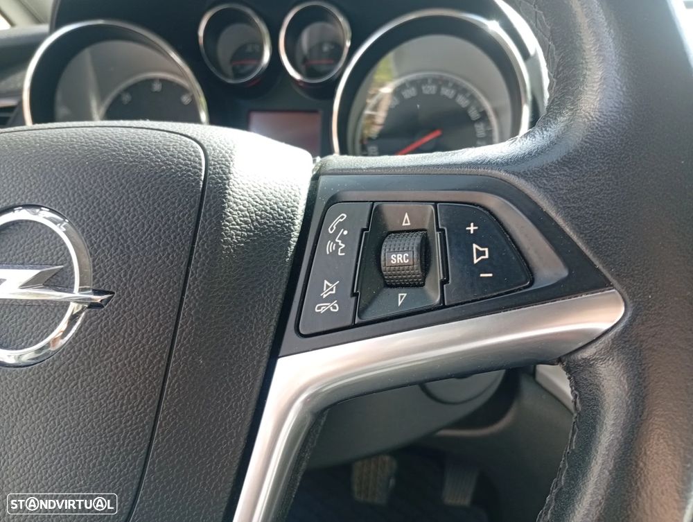 Opel Astra 1.7 CDTI Cosmo - 11